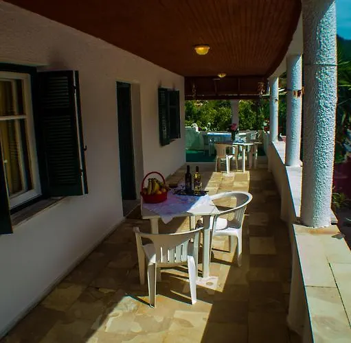 Agathi House *