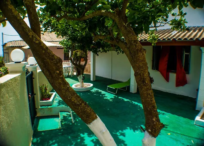 Agathi House Feriehus *